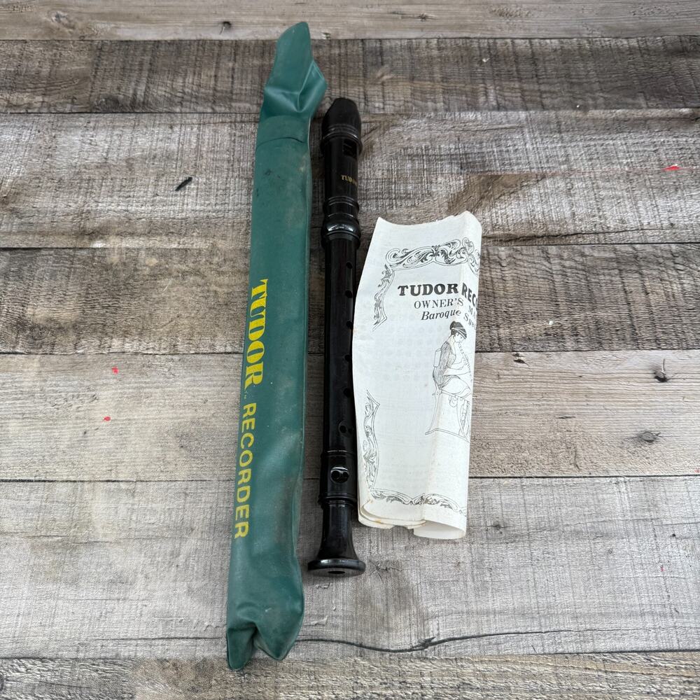 Tudor Soprano Recorder Black 4 Piece Case Owners Manual